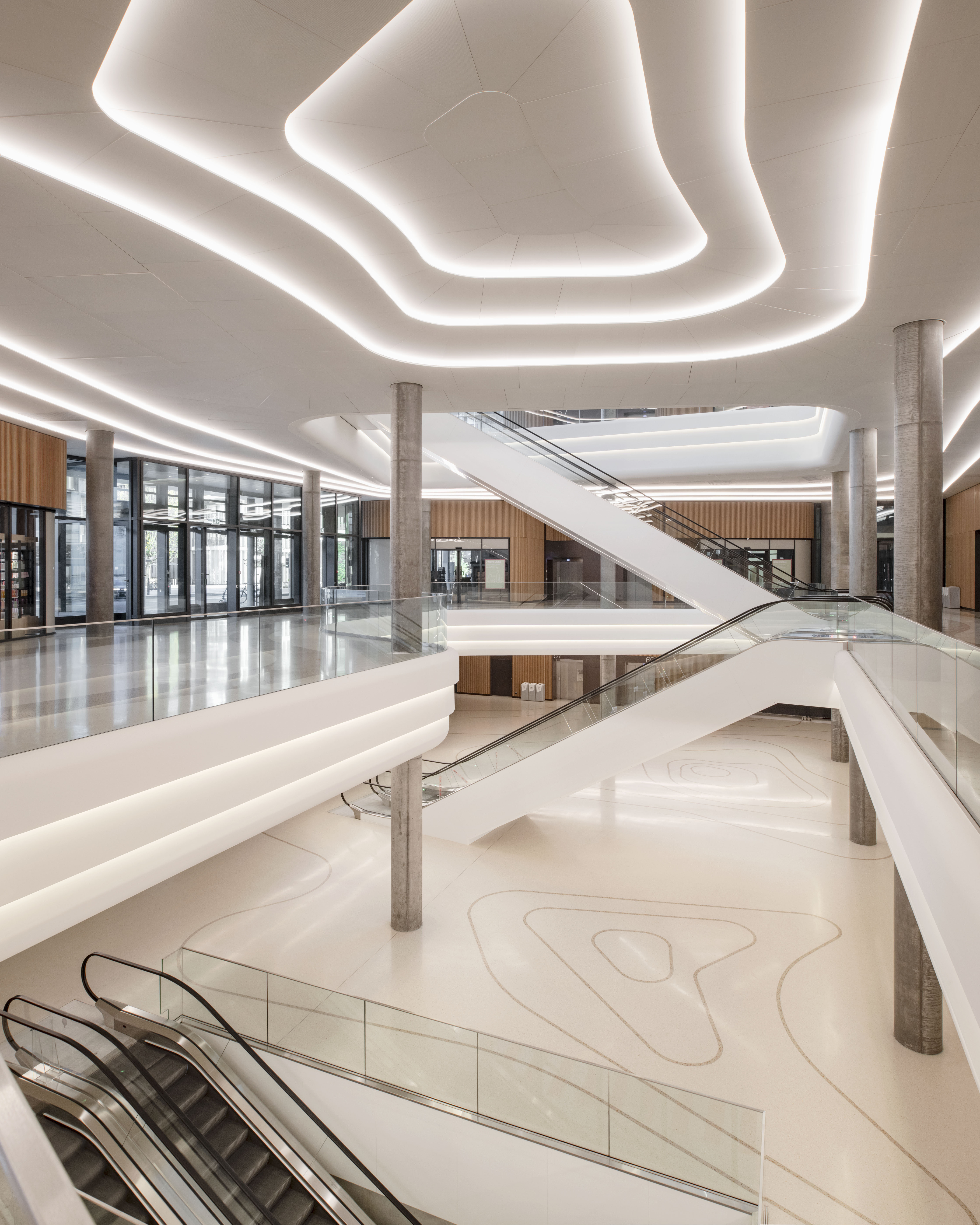 DES ESPACES GÉNÉREUX ET LUMINEUX